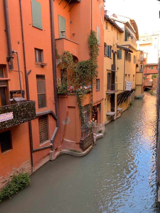 L'8Boutique Via Piella Lägenhet Bologna Exteriör bild